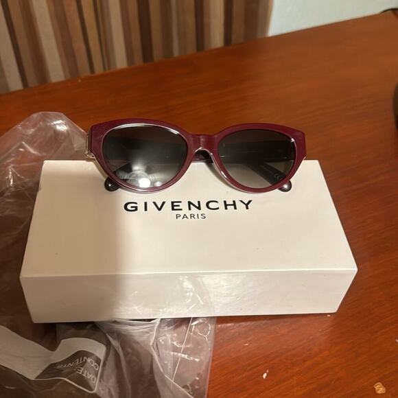 Givenchy 52mm Burgandy Oval Sunglasses main image 6